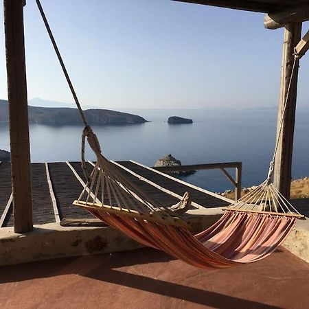SNAKE - Serifians Vagia (Serifos) Bagian luar foto